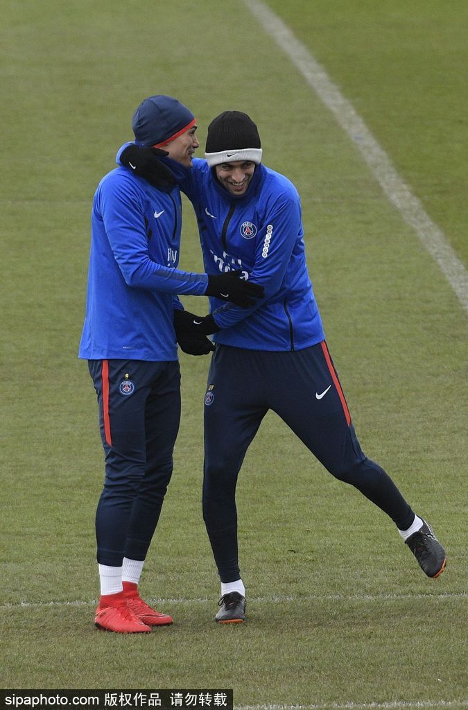 集结日芝加哥公牛备战法国杯，止住颓势细节曝光，话题不断，球探报告显示潜力的简单介绍-AYX SPORTS